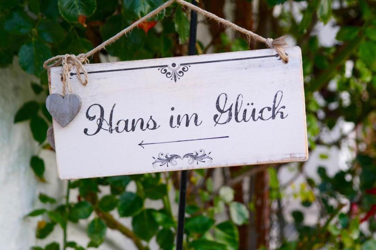Apartment Hans Im Glueck
